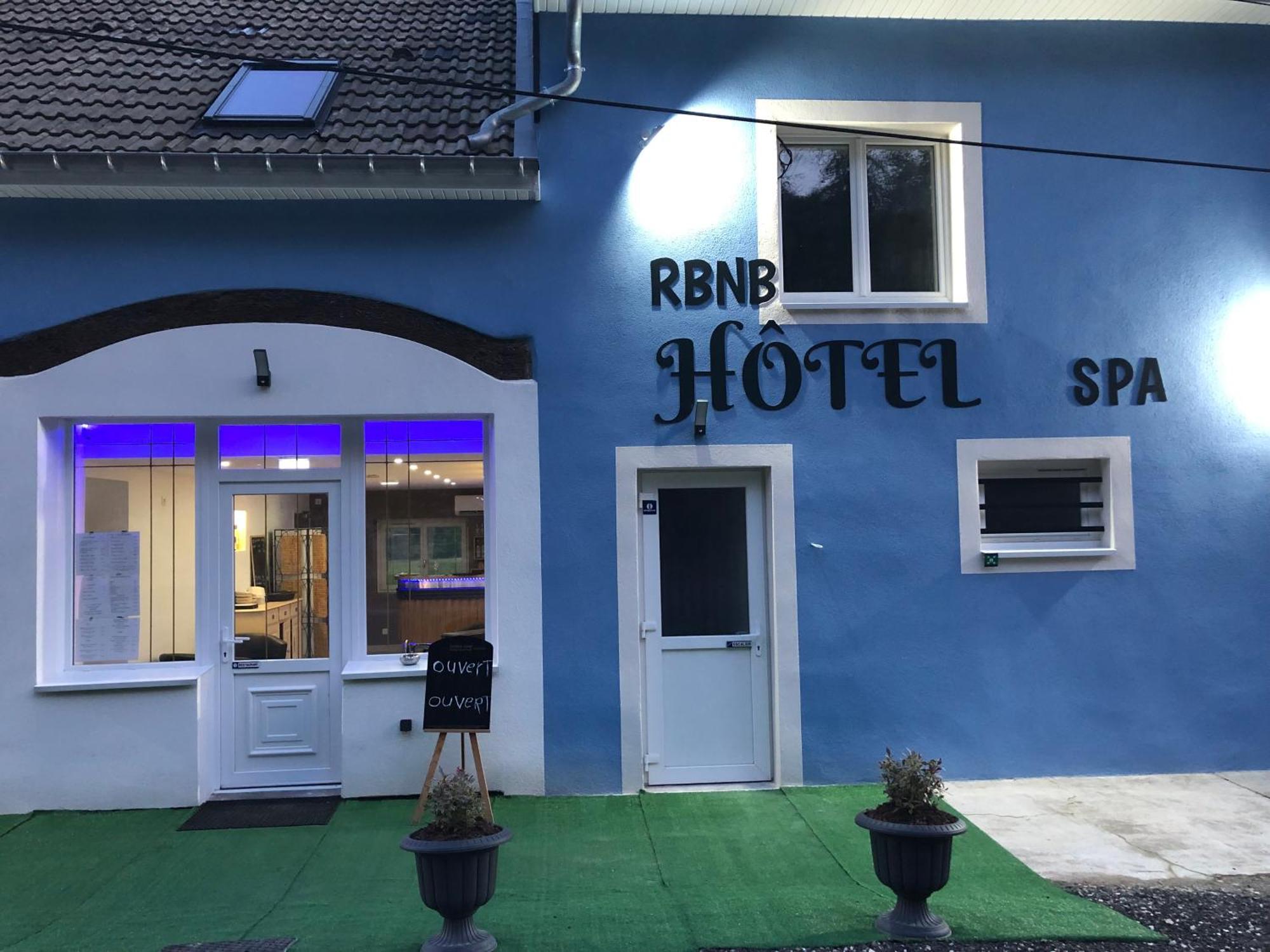 Belle Man Bed and Breakfast Longevelle-sur-Doubs Exteriör bild